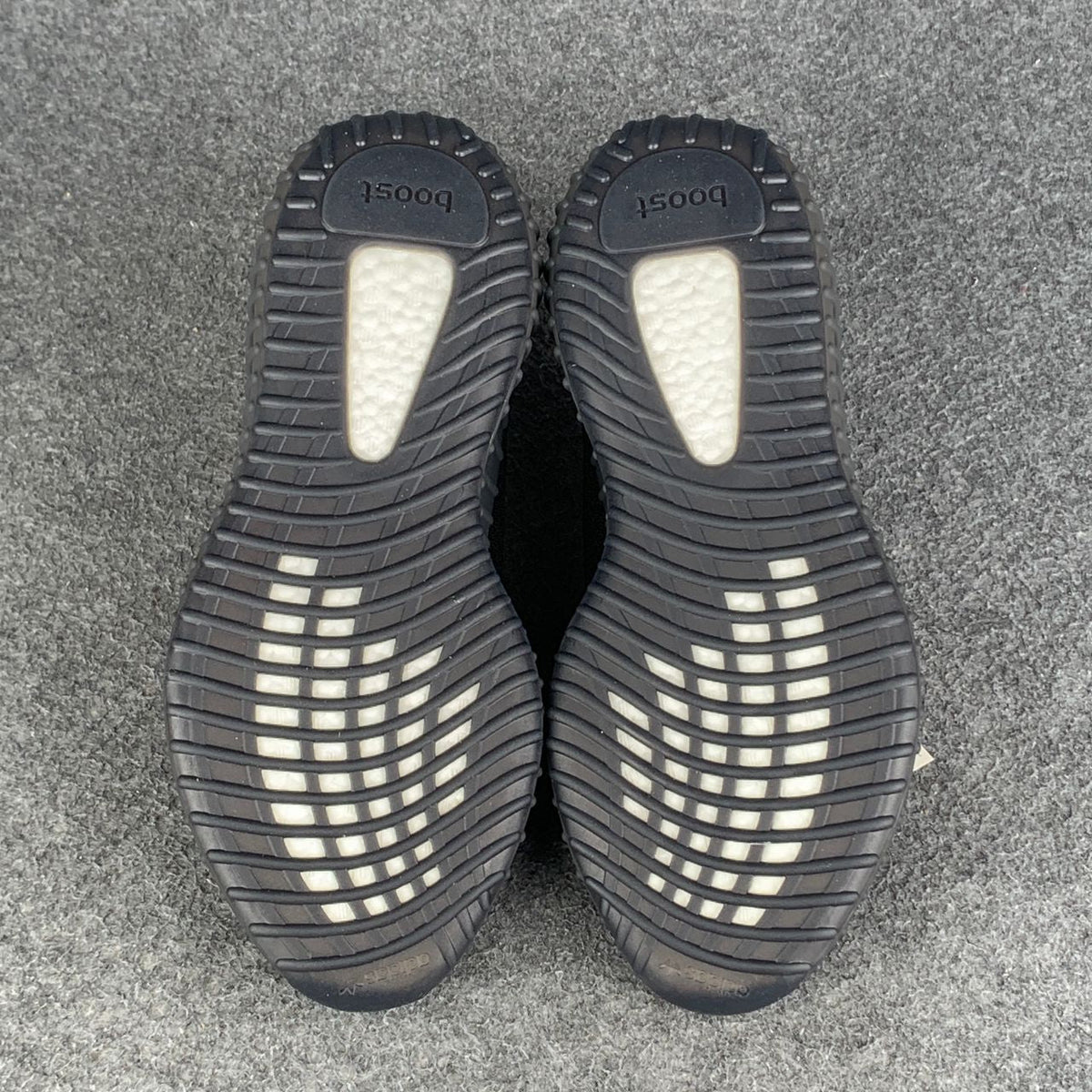 Yeezy Boost 350 V2 Sneakers 'Dazzling Blue' - product view 5