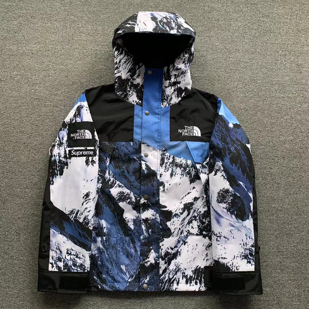 Supreme x The North Face Mountain Parka 'Mountain Print' - product view 1
