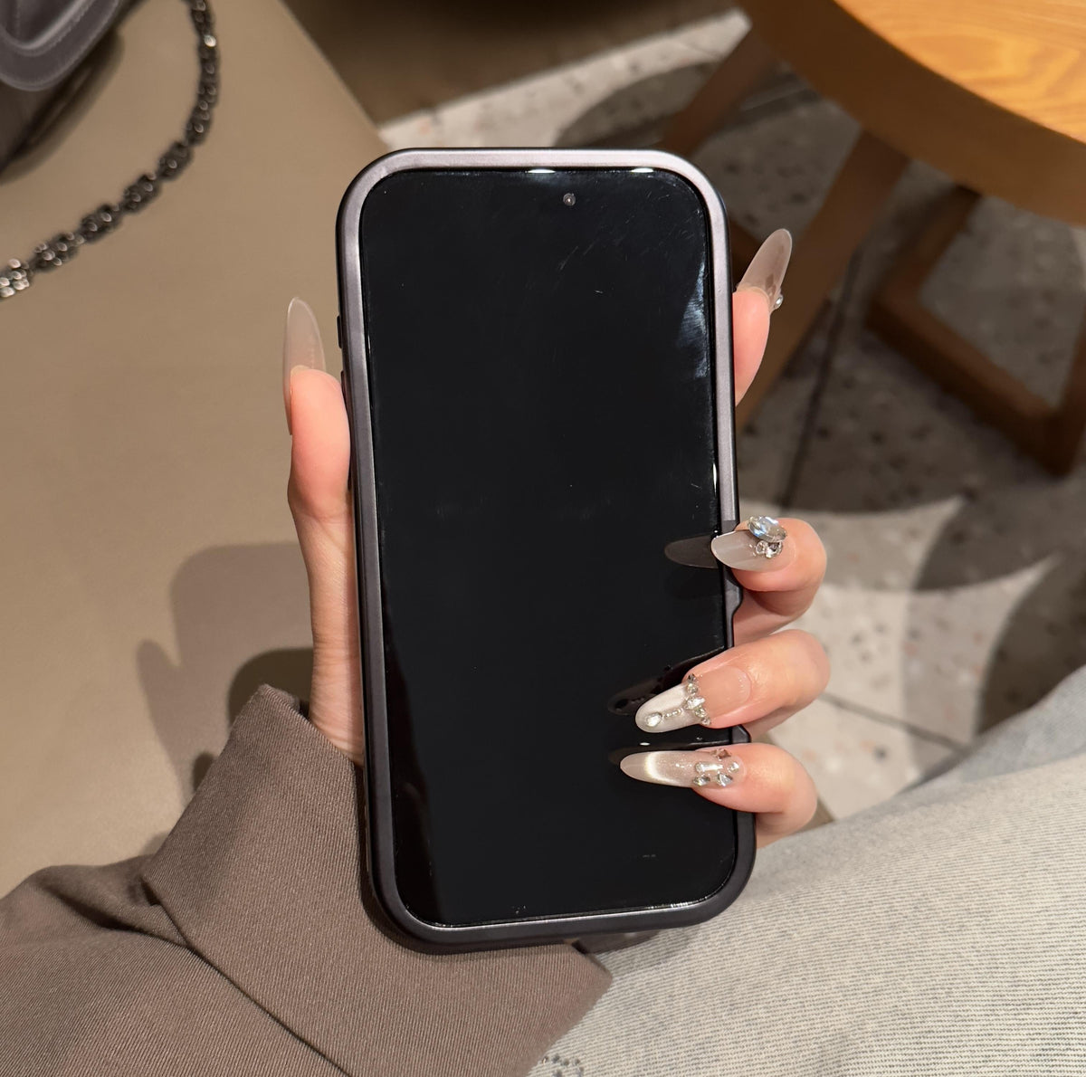 Chic Floral Design iPhone Case - product view 7