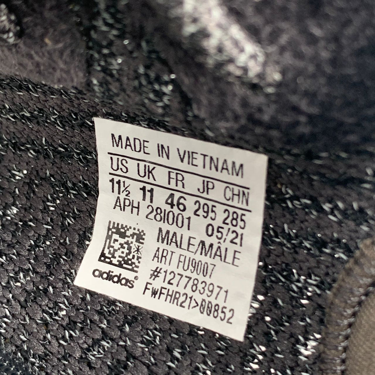 Yeezy Boost 350 V2 Sneakers 'Black Reflective' - product view 9