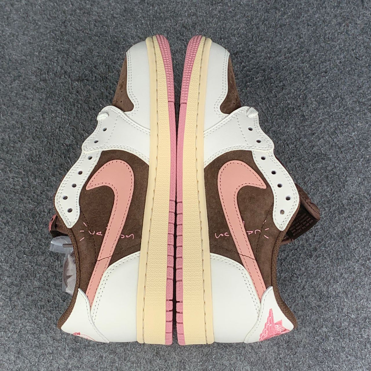 (Custom) Travis Scott x Air Jordan 1 Low OG Wmns Sneakers 'Dark Pony' - product view 4