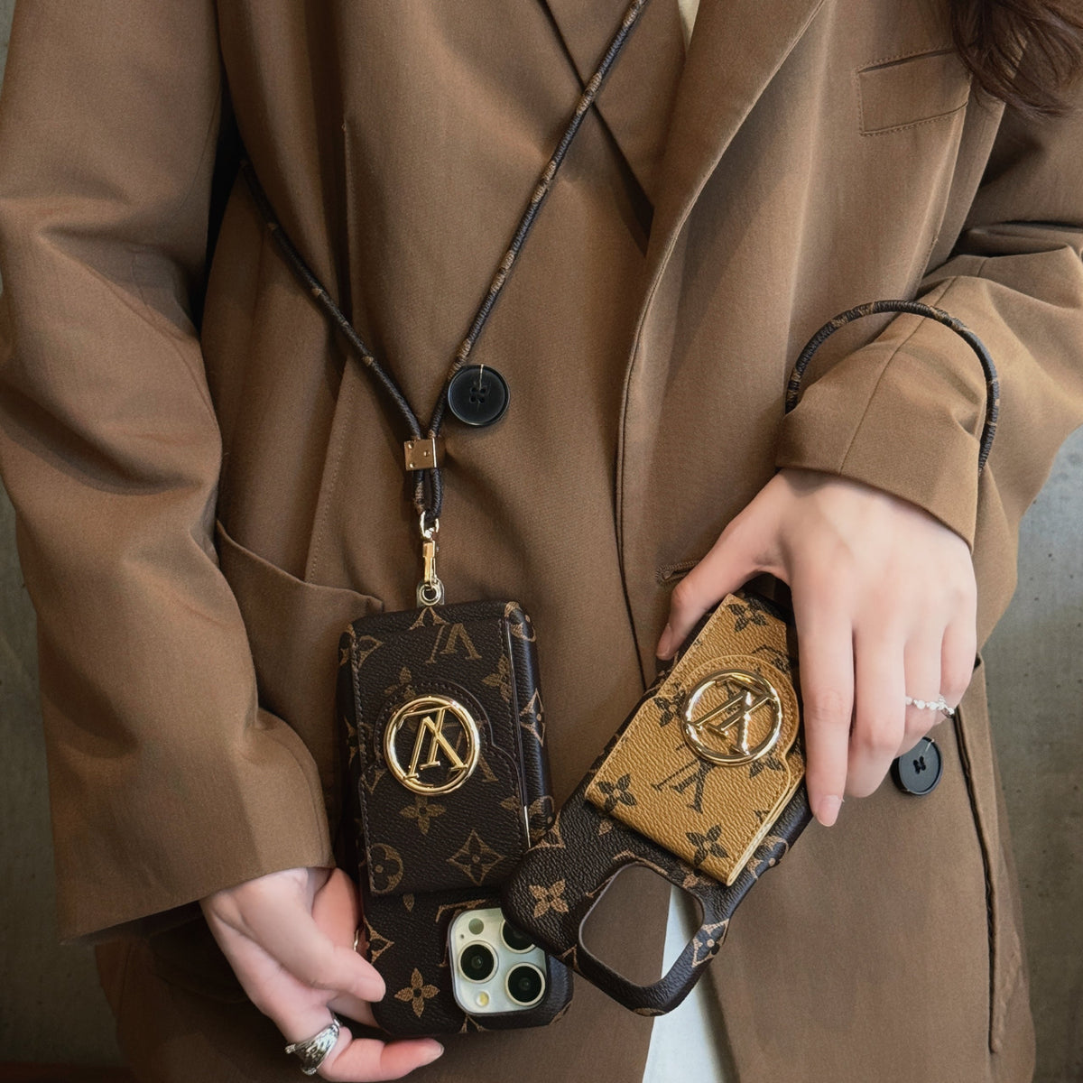 Card Holder Chain iPhone Case - product view 4