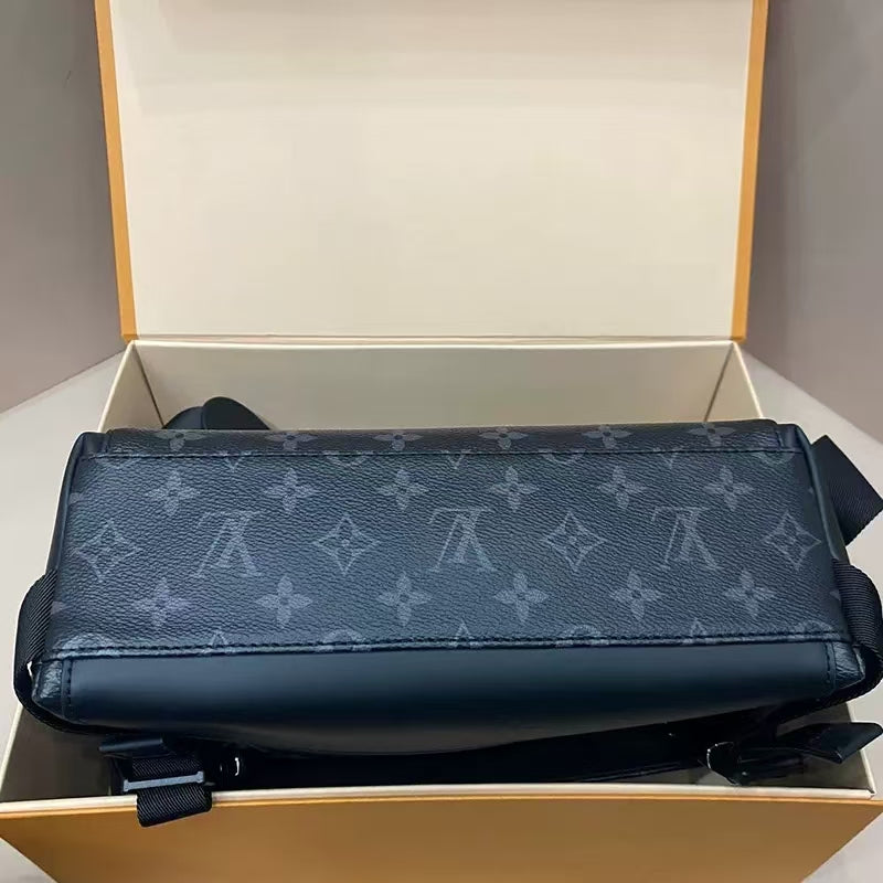 and Trendy Messenger Bag - product view 7