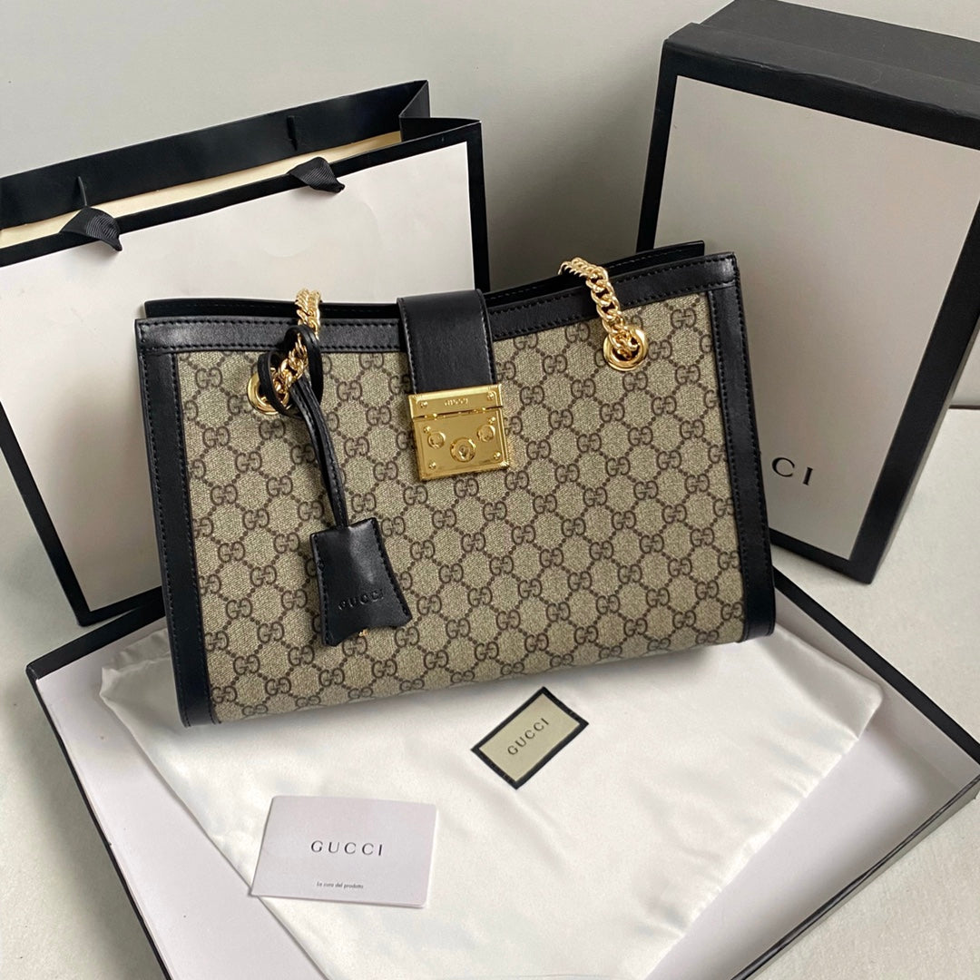 Classic Chain-Handle Tote Bag - product view 3