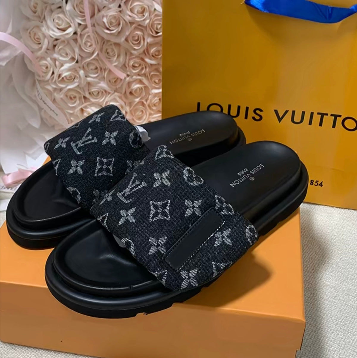 Trendy adjustable platform slippers with velcro straps - product view 14