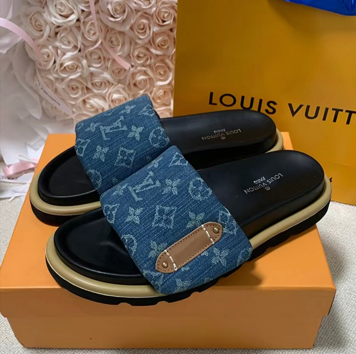Trendy adjustable platform slippers with velcro straps - product view 5