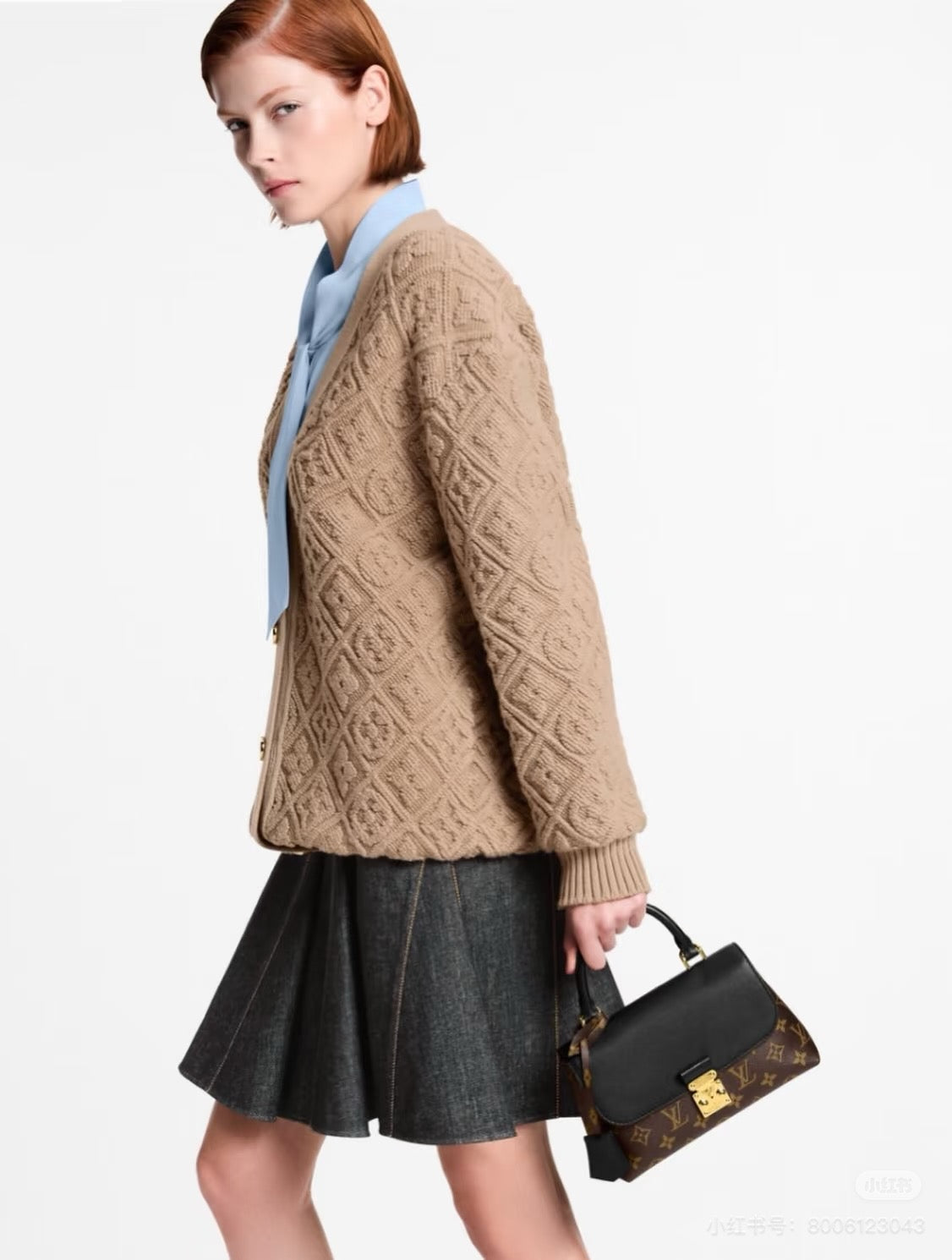 minimalist short-handle handbag - product view 3