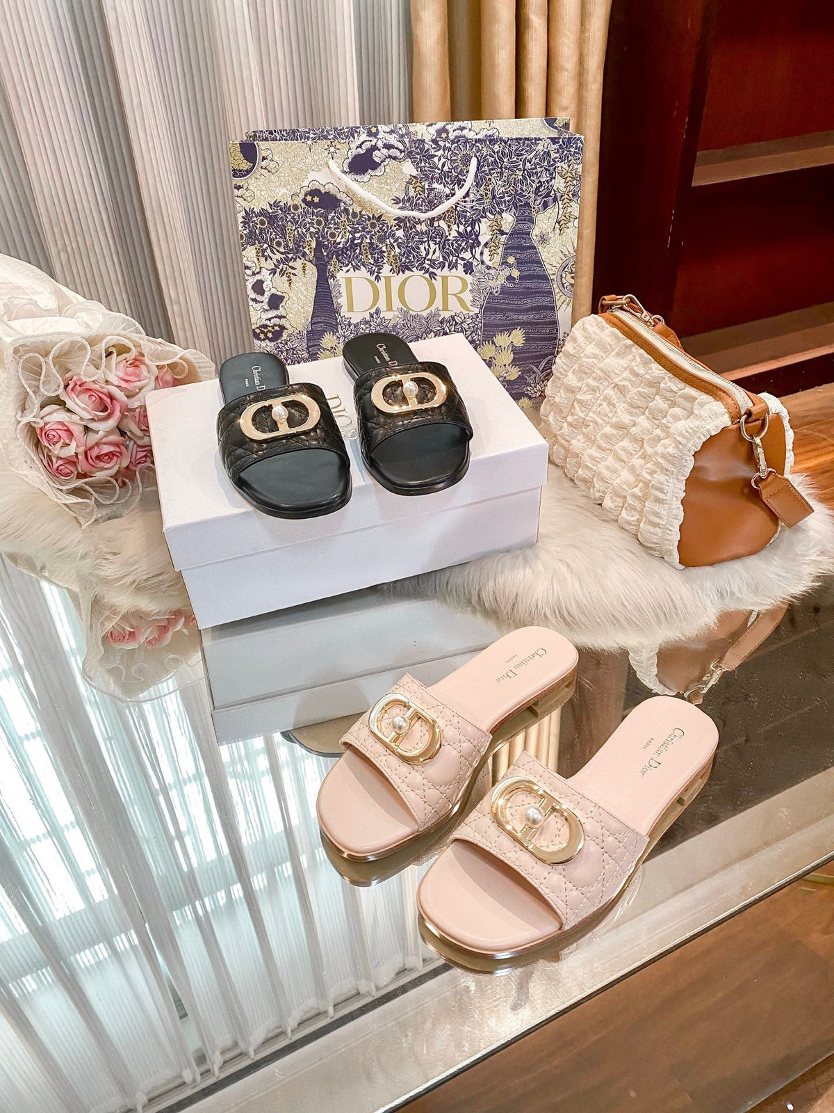High-end diamond-quilted single-strap flat slides with pearl rings - product view 3