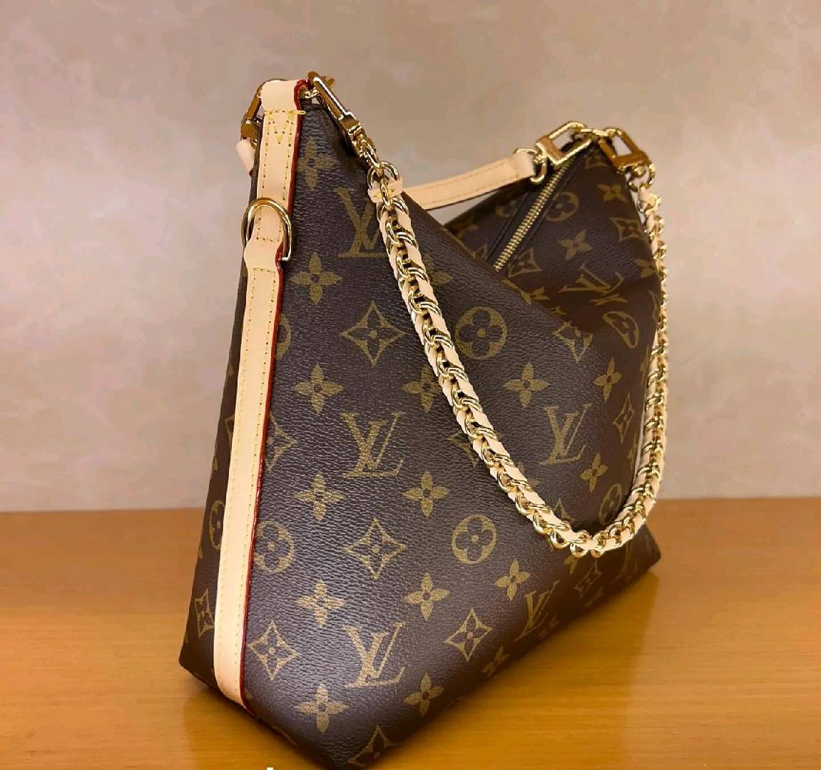 Vintage Monogram Print Zipper Shoulder Pouch - product view 5