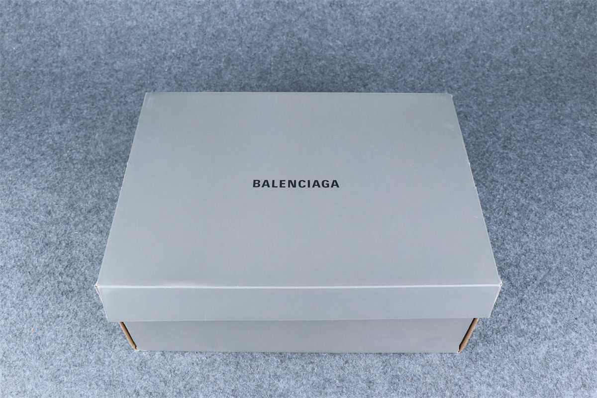 Balenciaga Wmns Runner Sneaker 'Dark Pink' - product view 17