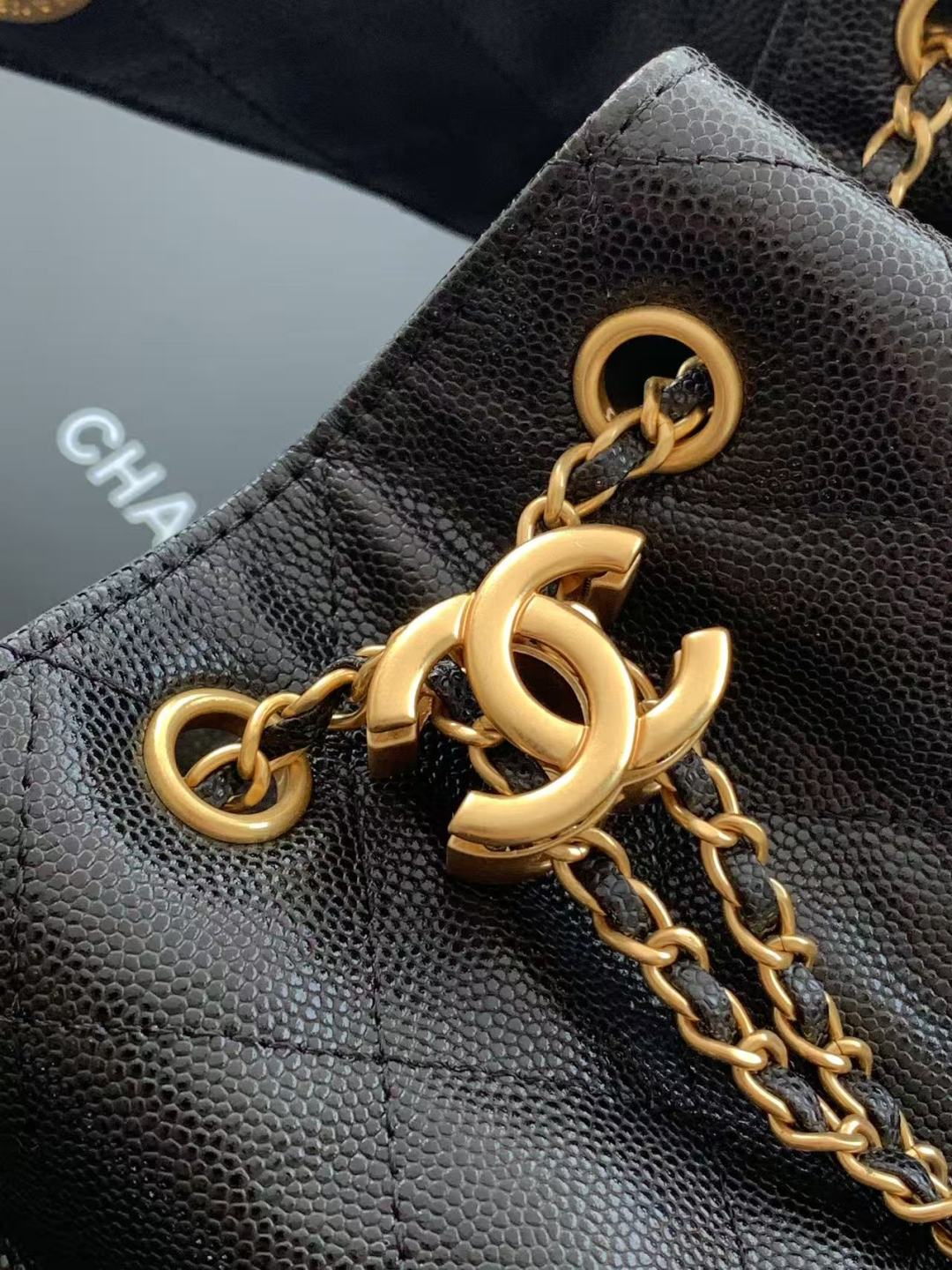 Small Handbag Grained Calfskin & Gold-Tone Metal Bag - product view 7