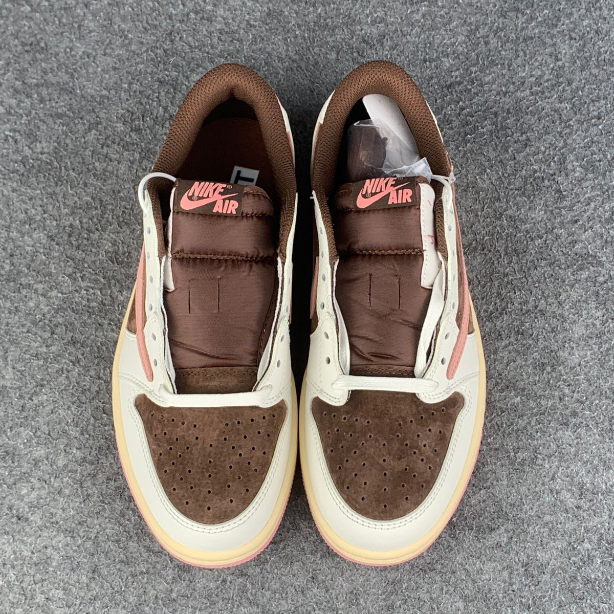 (Custom) Travis Scott x Air Jordan 1 Low OG Wmns Sneakers 'Dark Pony' - product view 2