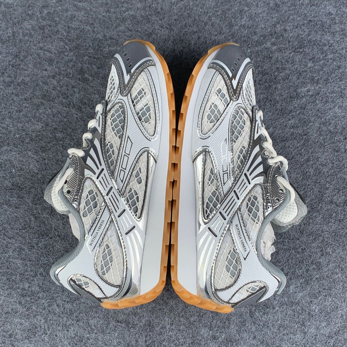 Bottega Veneta Orbit Sneaker 'Silver White' - product view 3