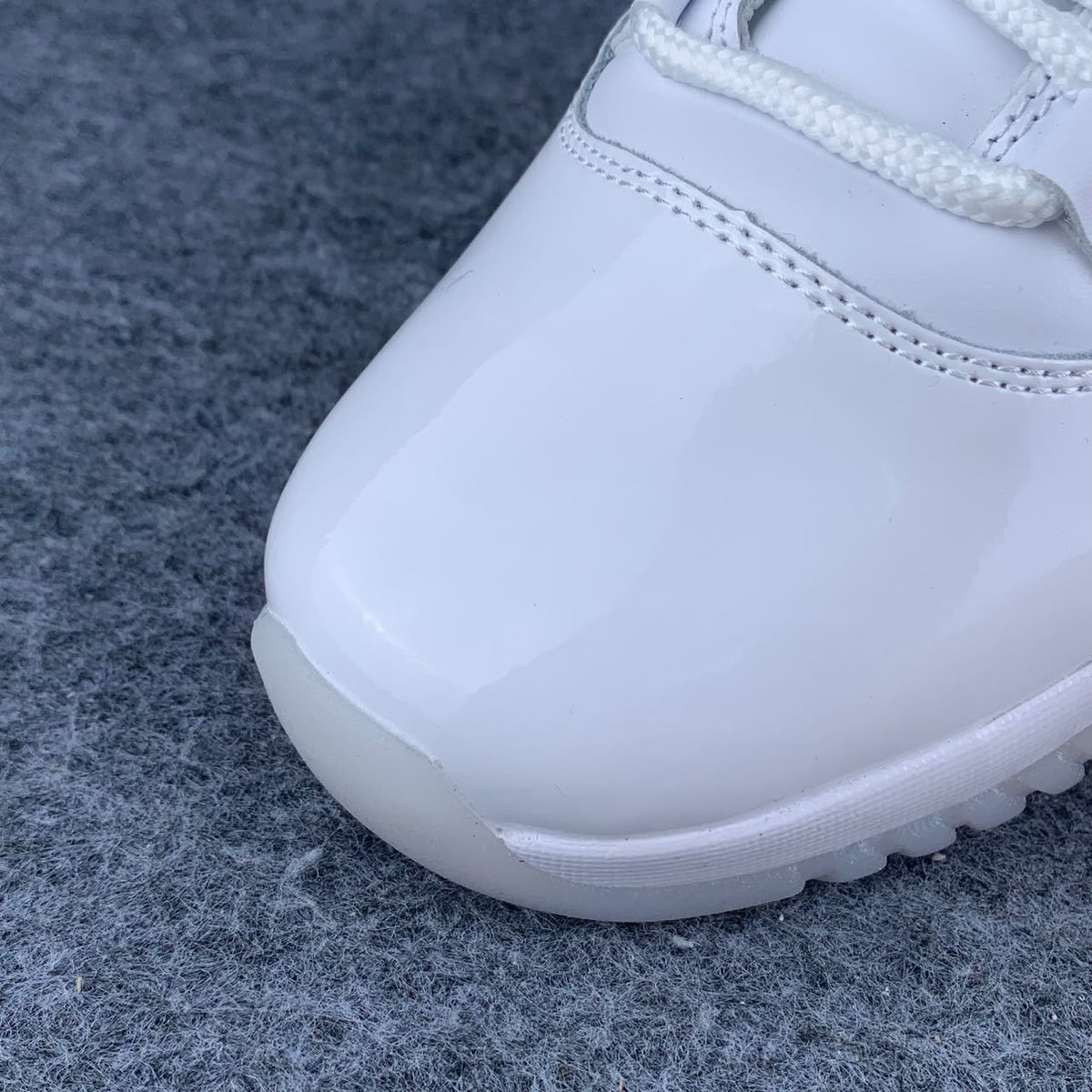 Comme des Garçons x Air Jordan 11 Retro Sneakers 'White' - product view 7