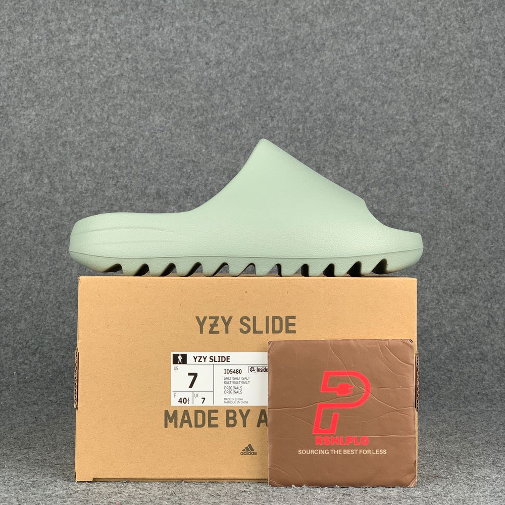 Yeezy Slides 'Salt' - product view 1