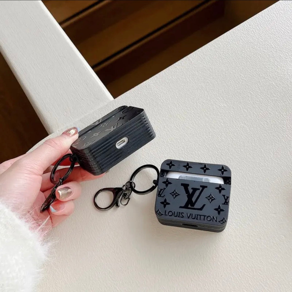 Airpods Case - product view 4