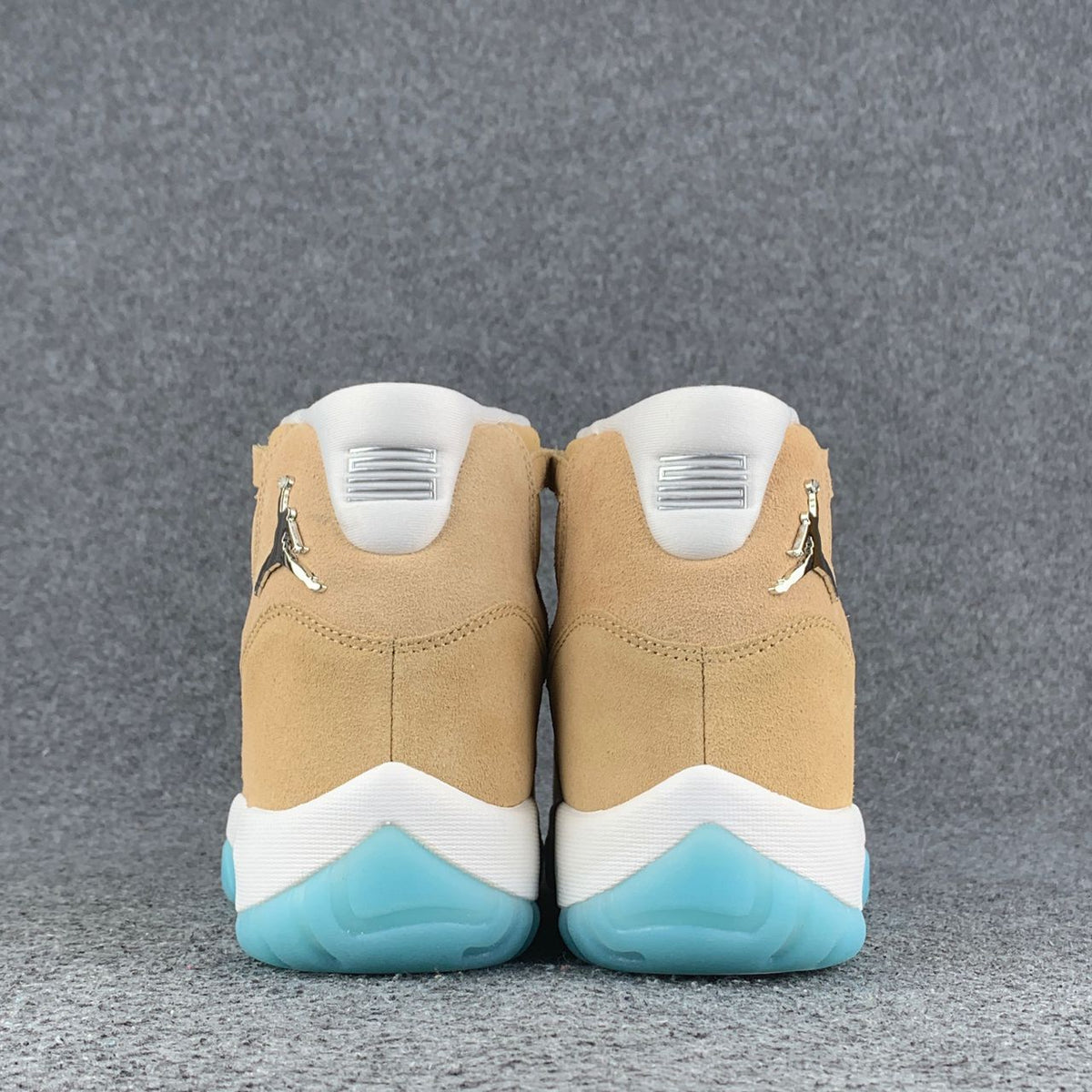 Air Jordan 11 Retro Sneakers 'H-Town' - product view 6