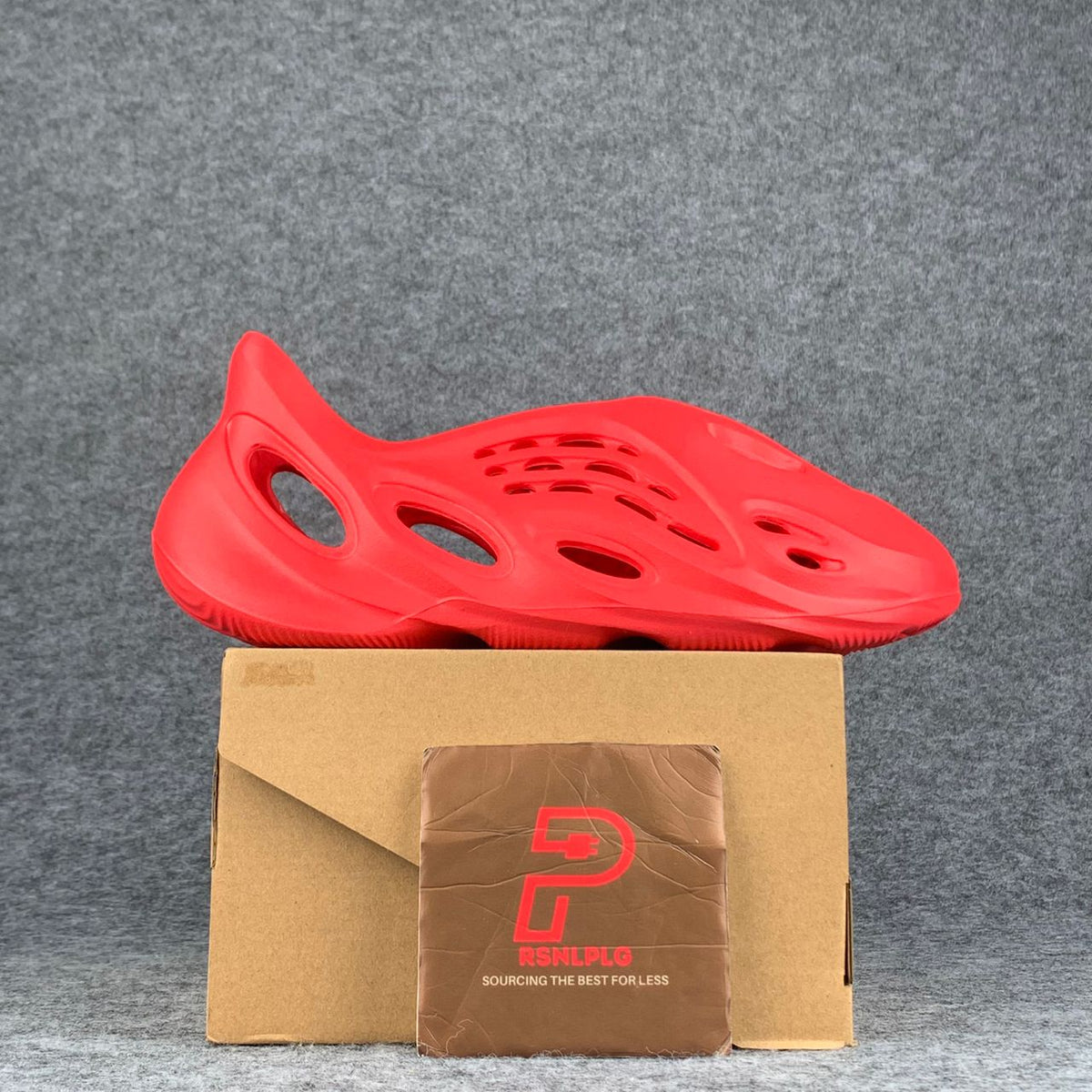 Yeezy Foam Runner 'Vermilion' - product view 1
