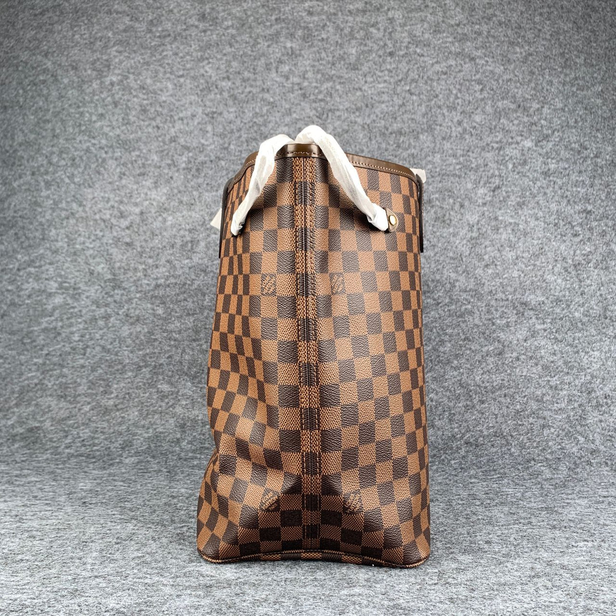 LV Neverfull GM (32x39x19 CM) - product view 4