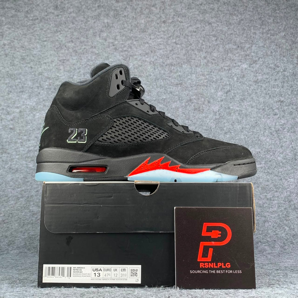 (Early Look) Air Jordan 5 Retro Sneakers 'Halloween' - product view 1
