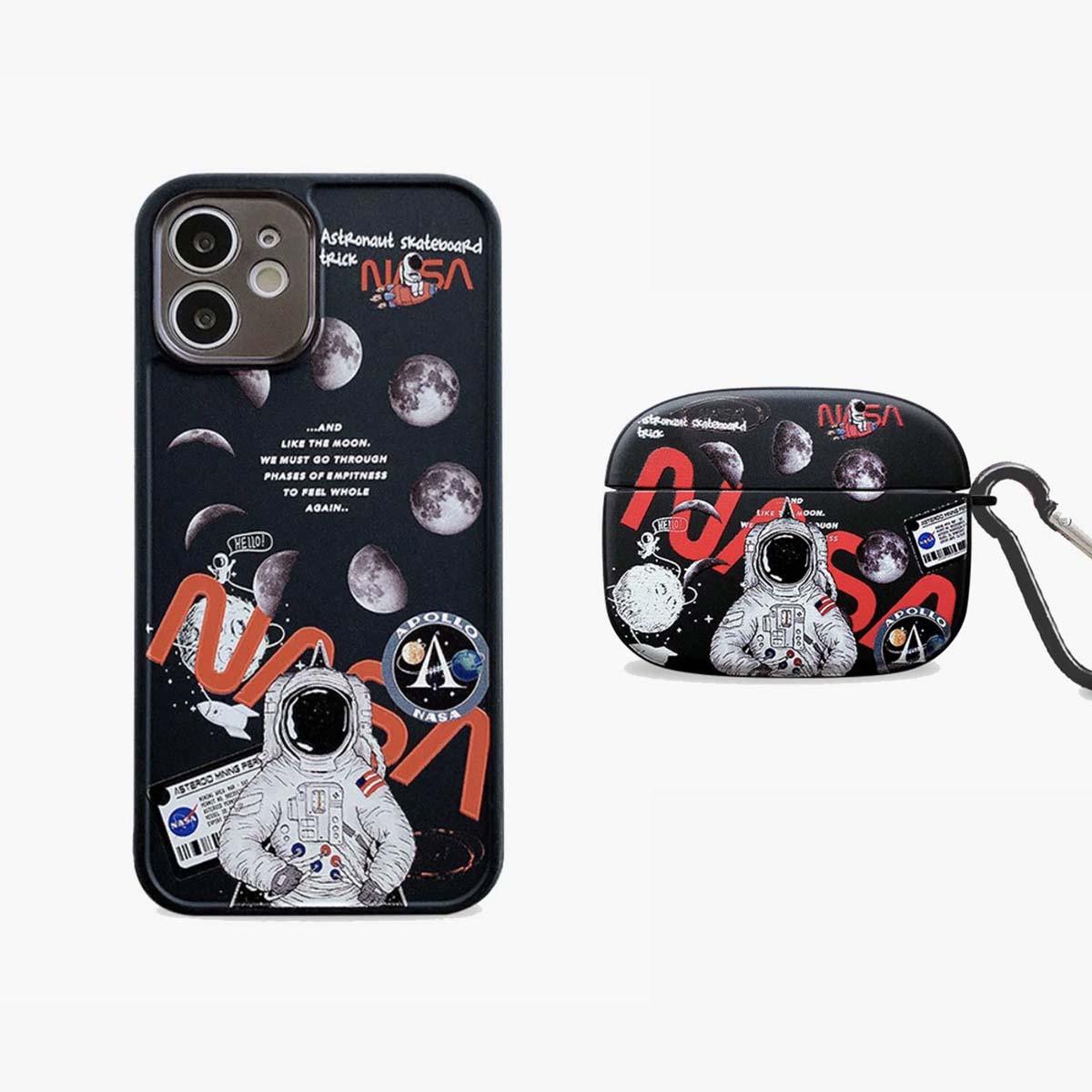 Limited Black Astronaut Phone & AirPods Case - product view 2