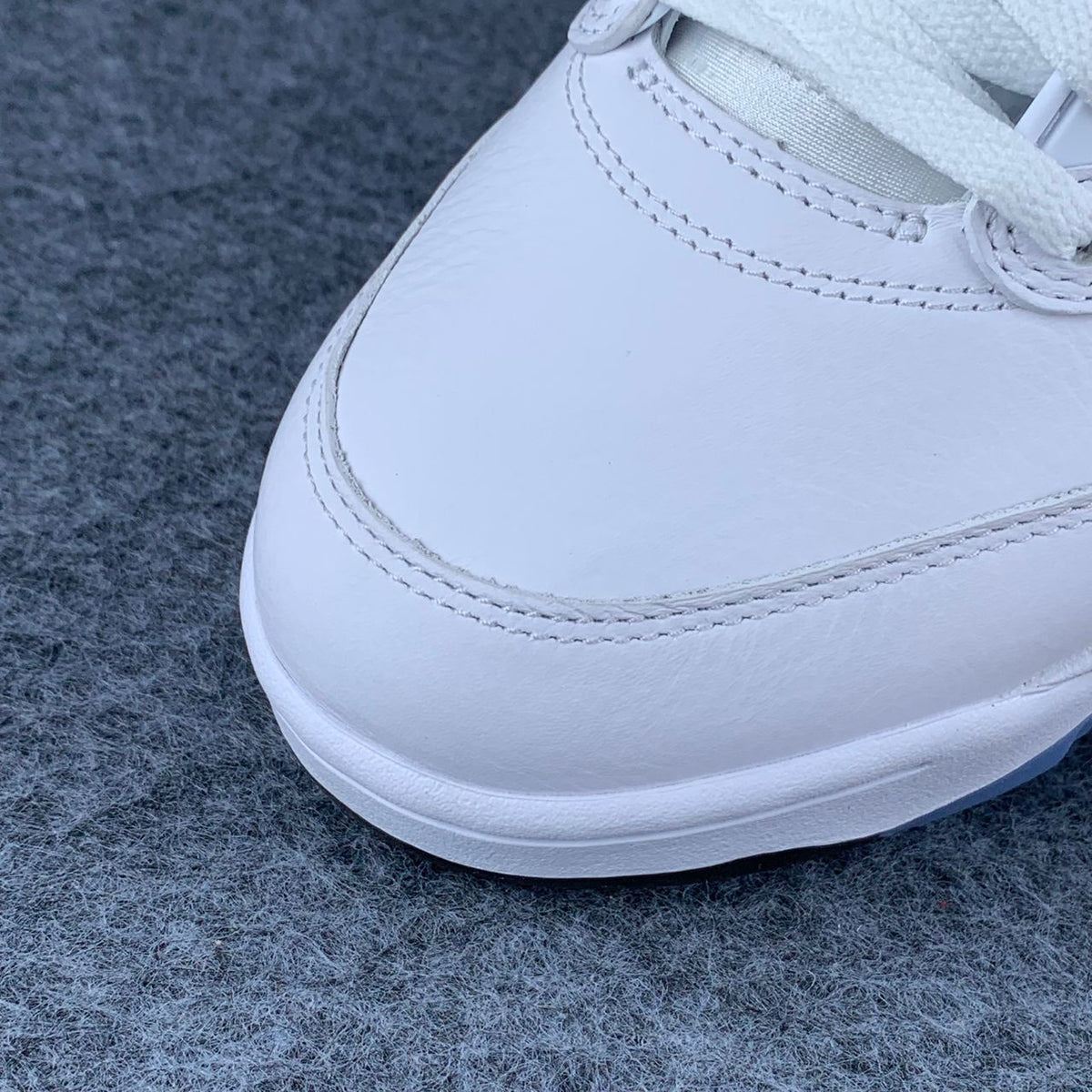 Jordan 5 Retro White Metallic (2026) Sneakers - product view 7
