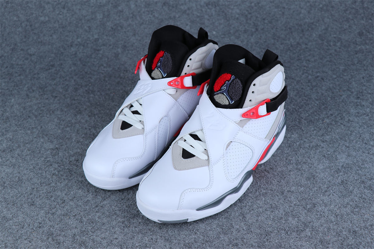 Air Jordan 8 Retro 'Bugs Bunny' 2013 Sneakers - product view 14