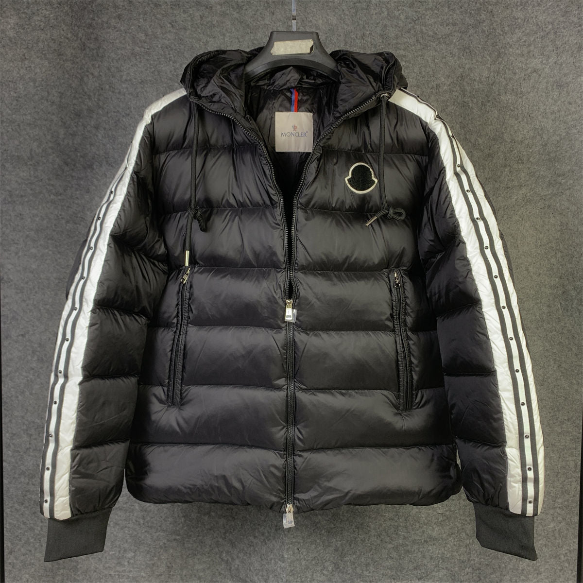 Moncler Stellaire Shell-Down Jacket 'Black/White' - product view 1