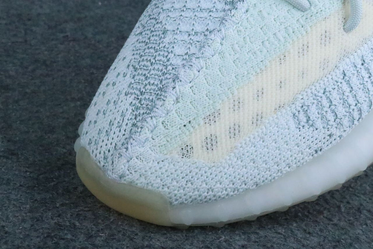 Yeezy Boost 350 V2 Sneakers 'Cloud White Reflective' - product view 7