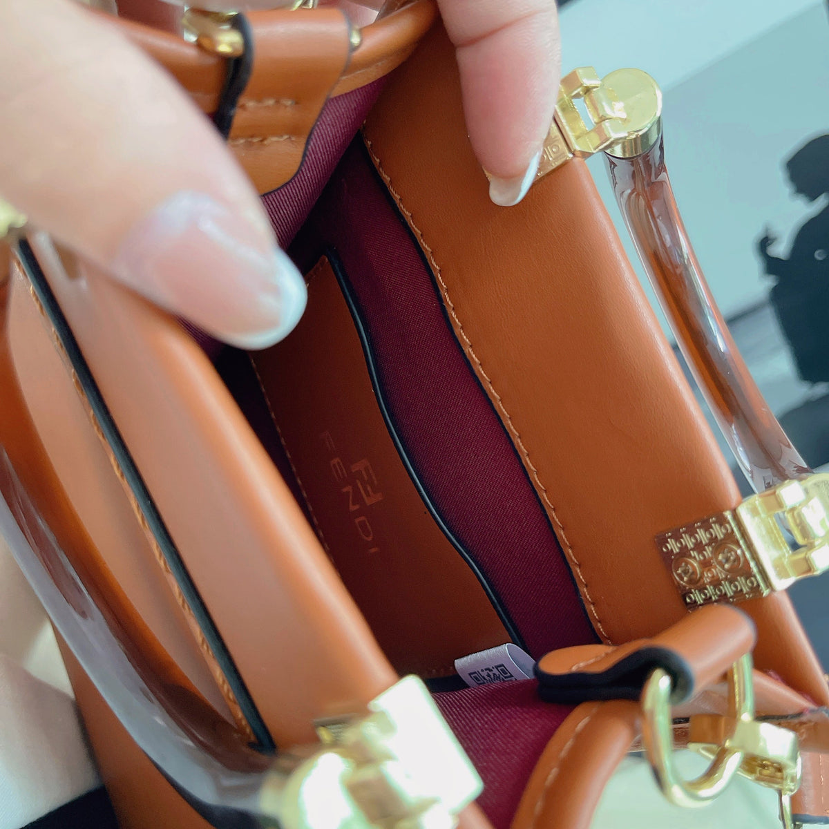 Classic Tote Bag With Crossbody - product view 7