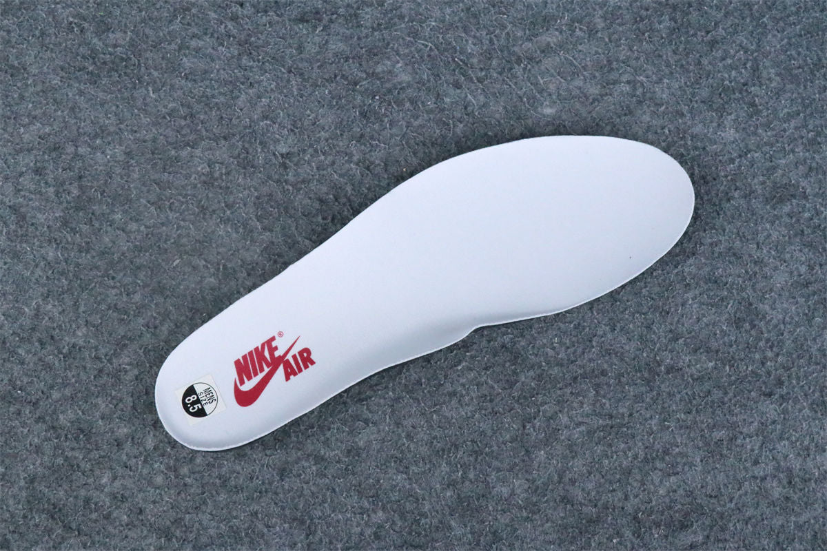 Air Jordan 1 Retro Low OG 'Chicago' 2025 Sneakers - product view 9