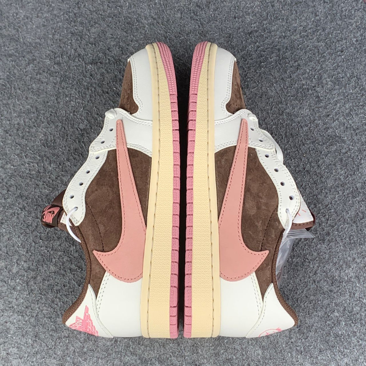 (Custom) Travis Scott x Air Jordan 1 Low OG Wmns Sneakers 'Dark Pony' - product view 3