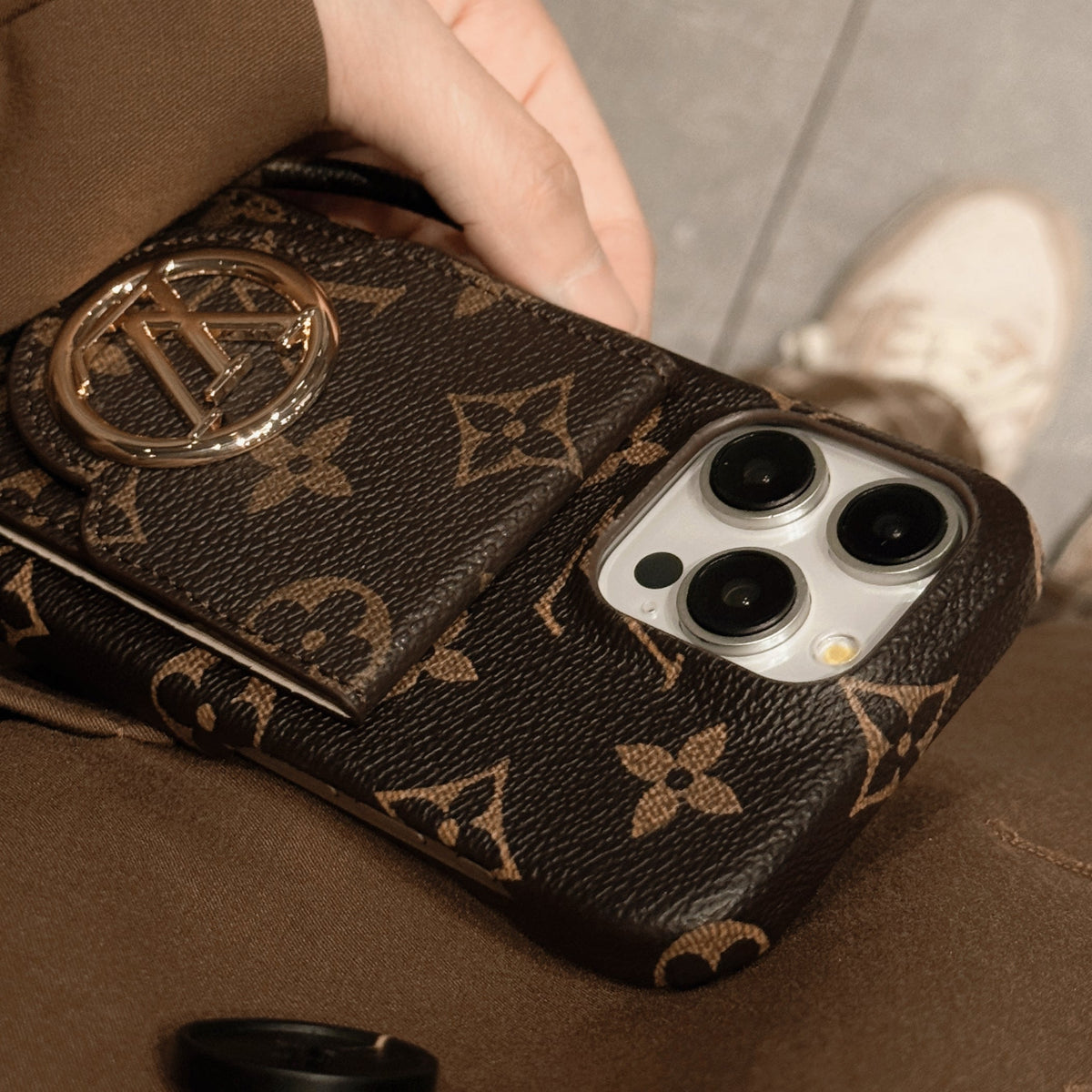 Card Holder Chain iPhone Case - product view 9