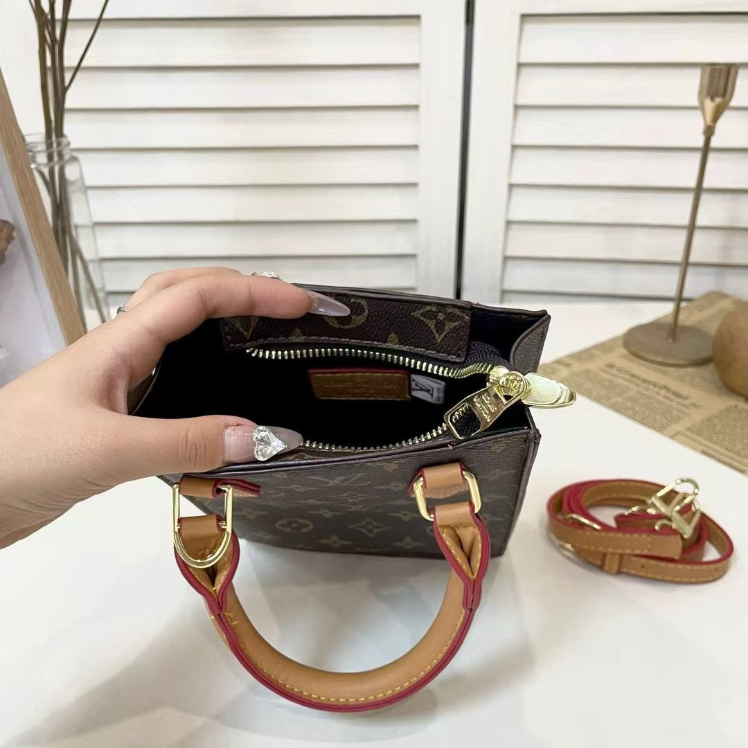 Classic Tote Bag With Crossbody Strap - product view 4