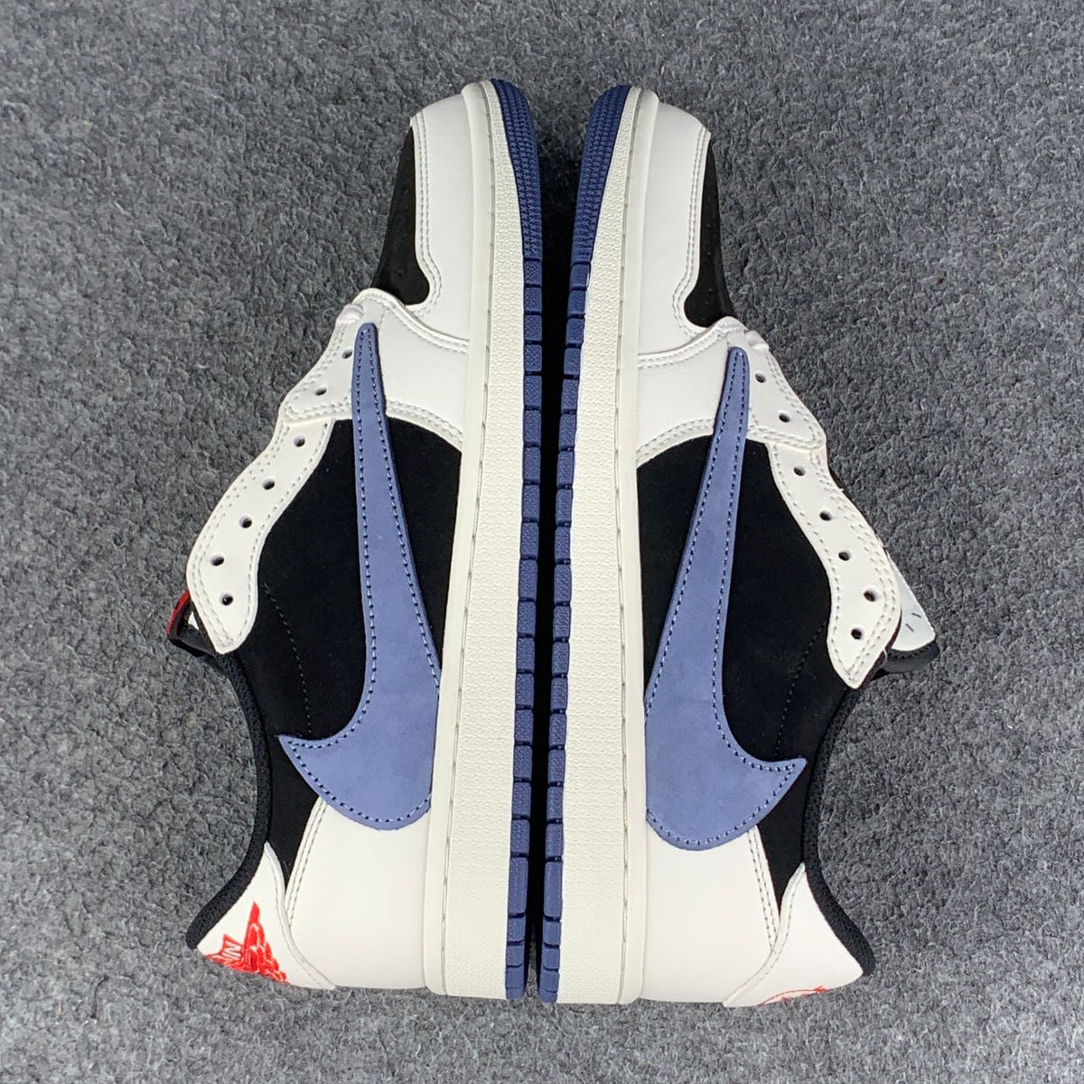 (Custom) Jordan 1 Low OG SP Sneakers 'Deep Navy' - product view 3