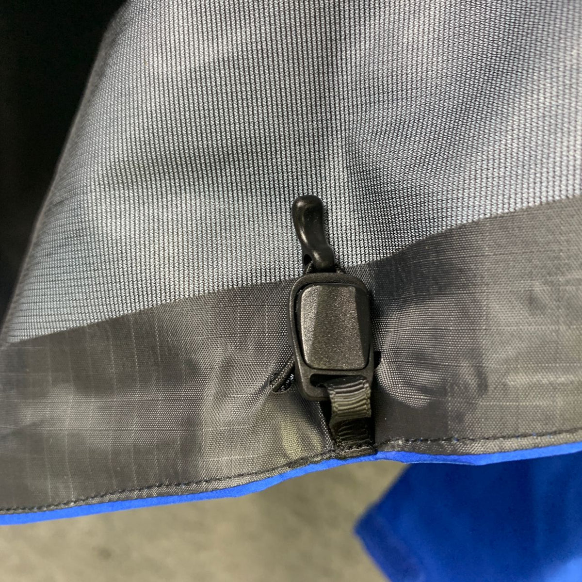 Arc'teryx Men's Beta Jacket 'Bright Blue' - product view 7