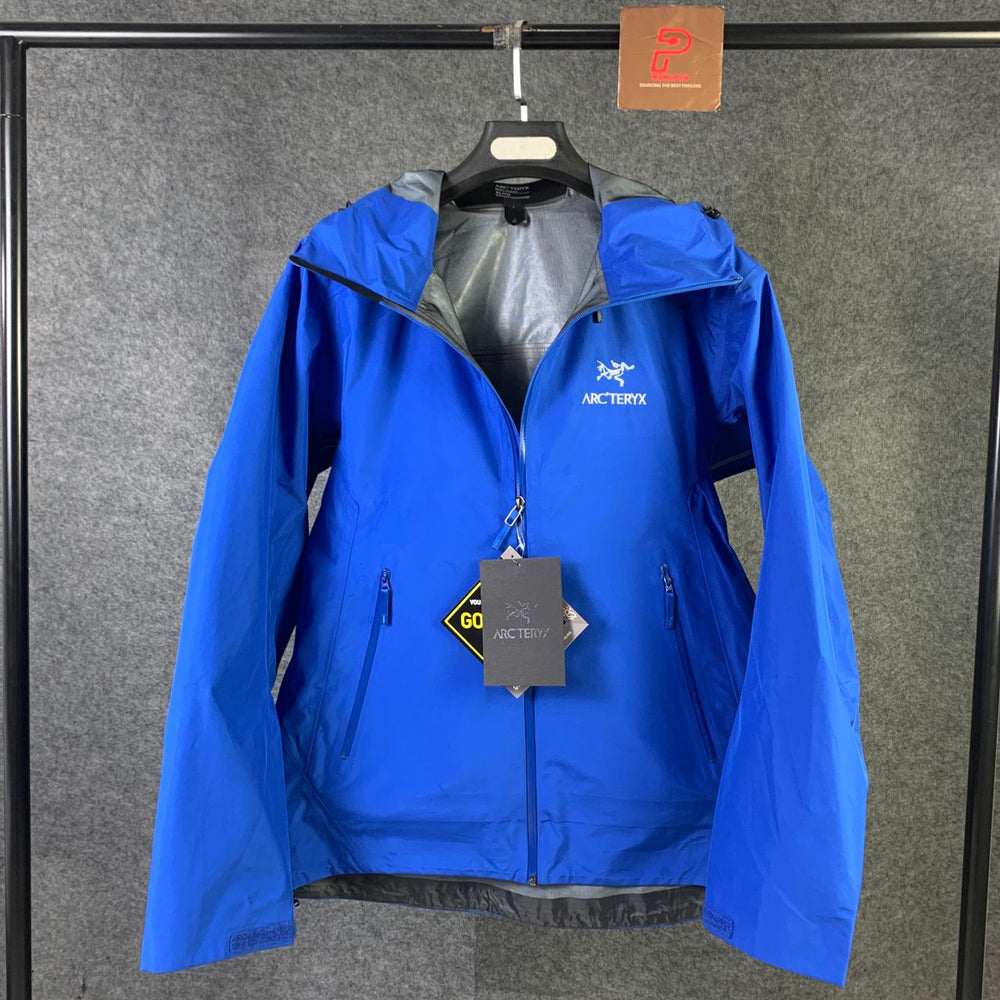 Arc'teryx Men's Beta Jacket 'Bright Blue' - product view 1