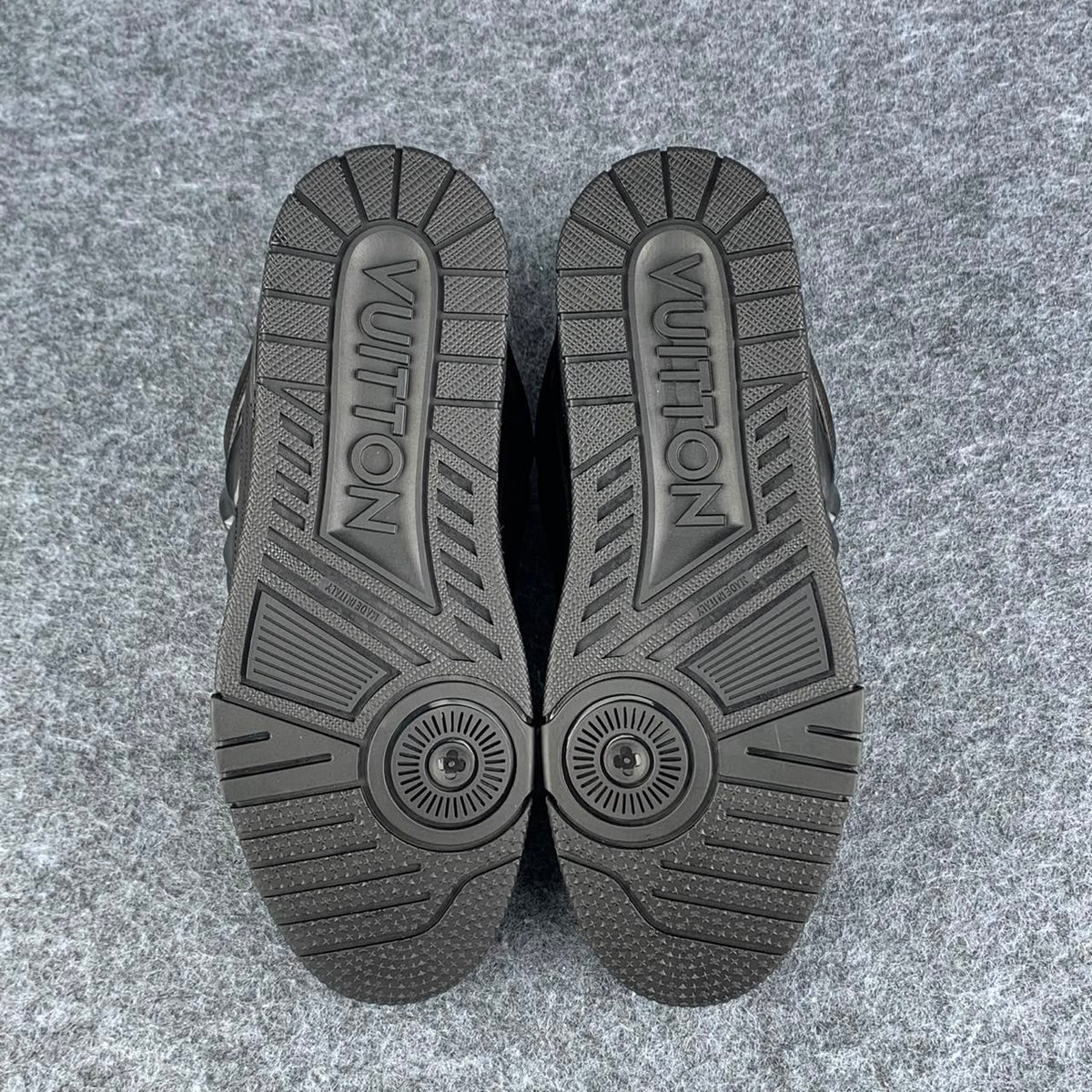LV Skate Sneaker 'Black - product view 5