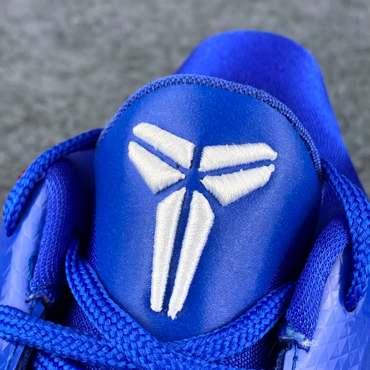 Nike Zoom Kobe 5 Protro Sneakers 'Dodgers' - product view 9