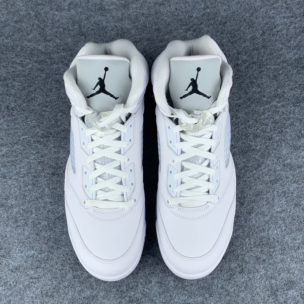 Jordan 5 Retro White Metallic (2026) Sneakers - product view 2