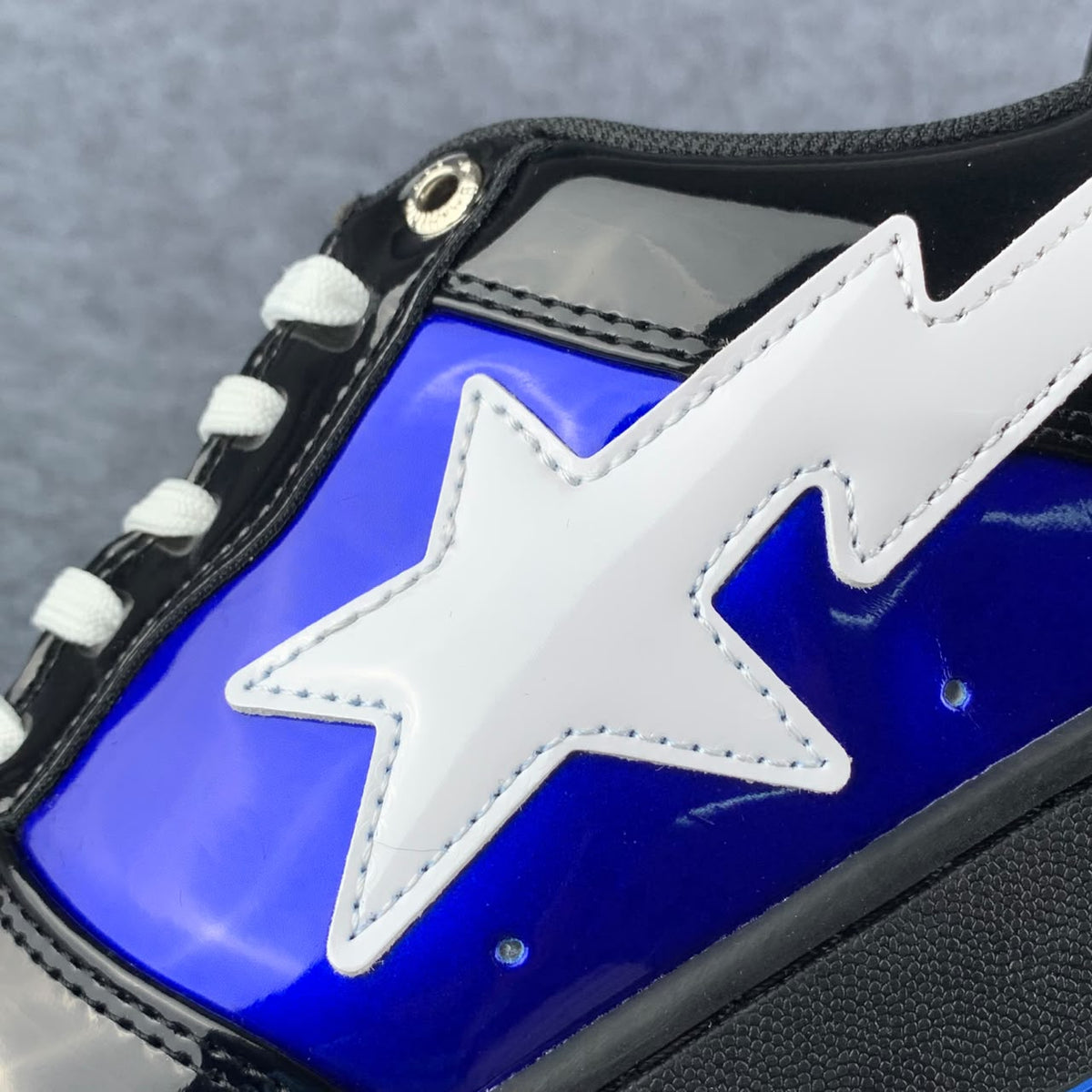 Marvel x Bapesta Sneakers 'Venom' - product view 8