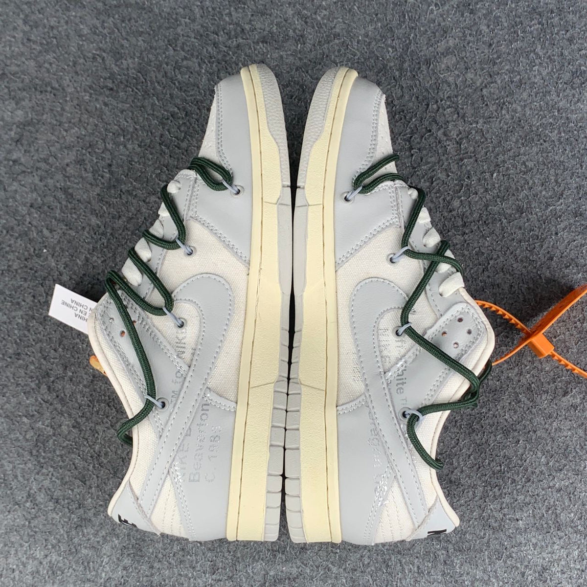 Off-White x Nike Dunk Low Sneakers 'Lot 22 of 50' - product view 4