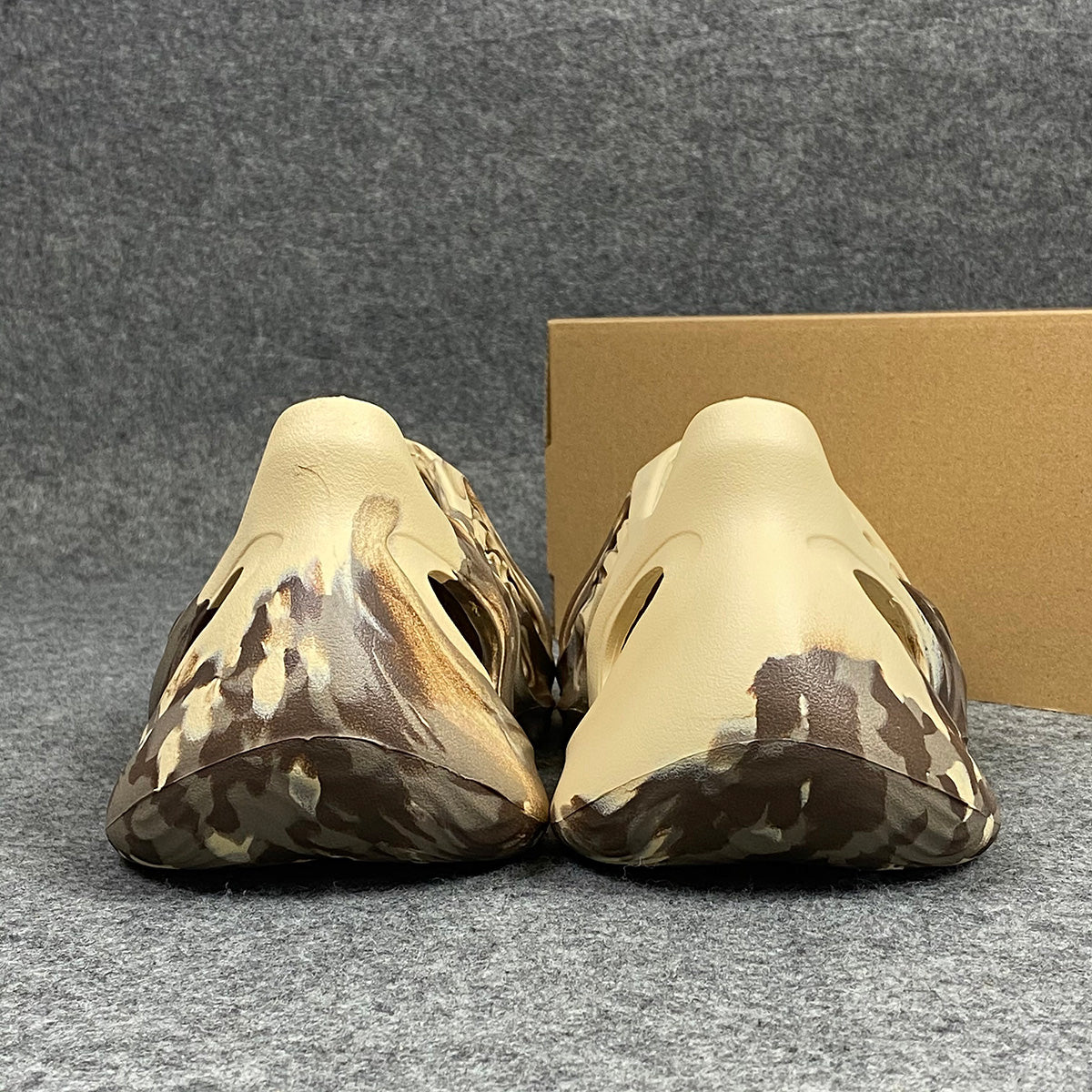 Yeezy Foam Runner 'MX Cream Clay' - product view 13