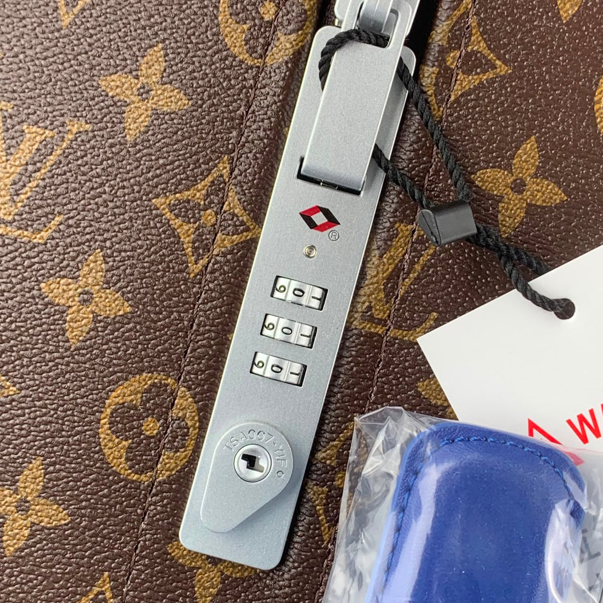 LV Horizon 55 'Monogram Macassar Blue' - product view 5