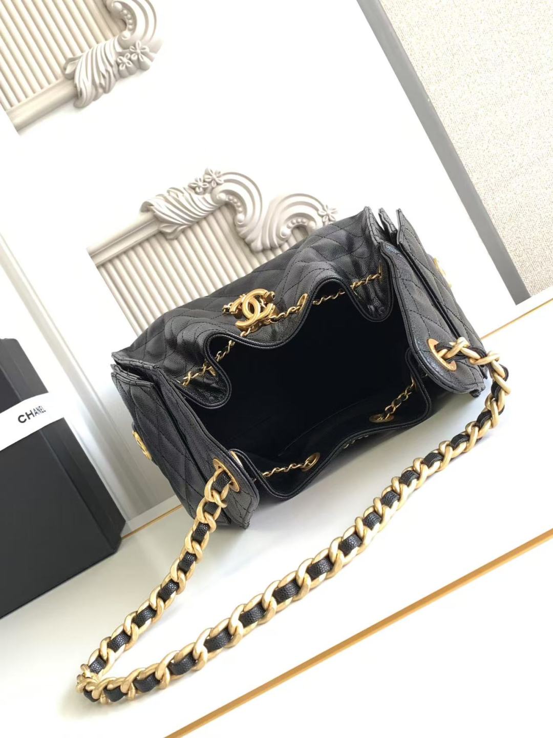 Small Handbag Grained Calfskin & Gold-Tone Metal Bag - product view 4