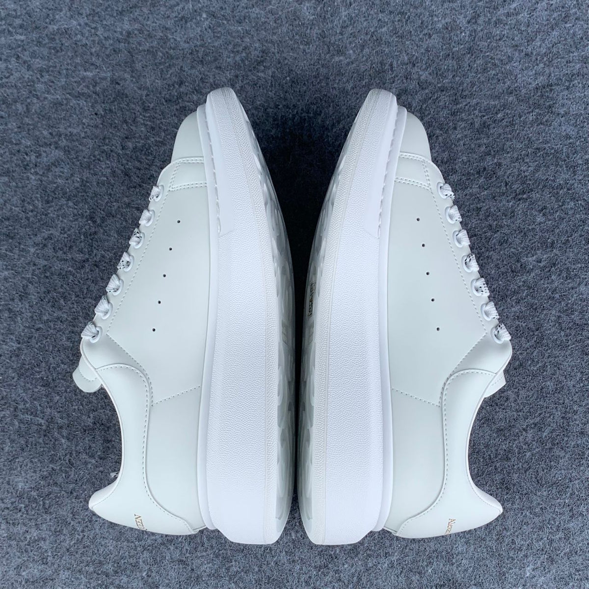 Alexander McQueen Oversized Sneaker 'White' - product view 4