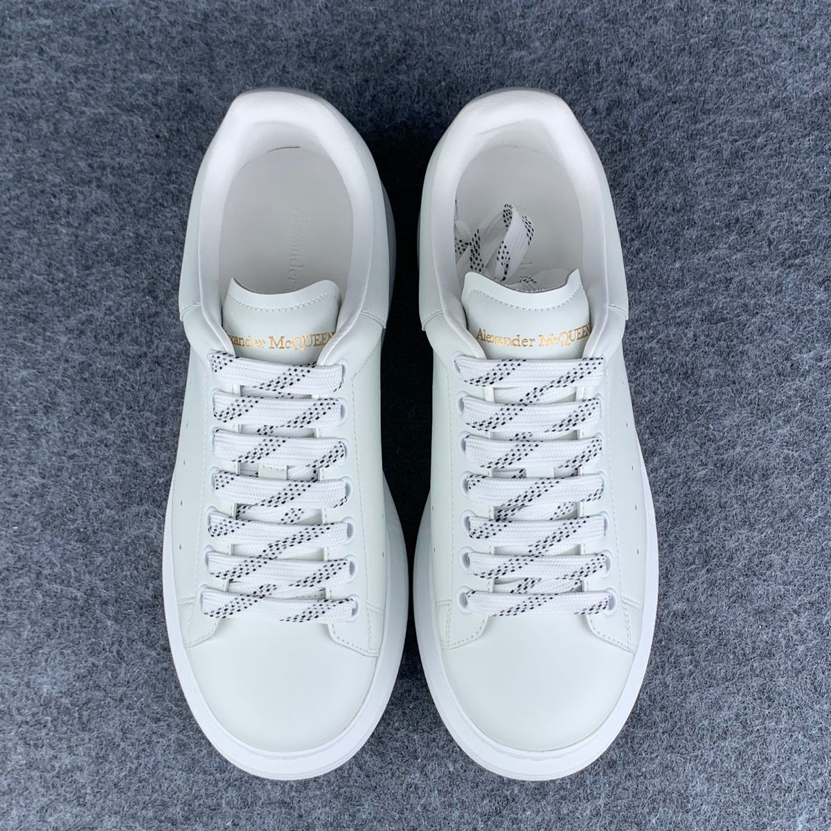 Alexander McQueen Oversized Sneaker 'White' - product view 2