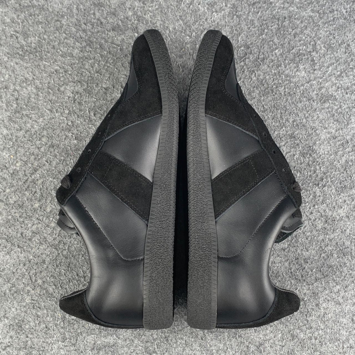 Maison Margiela Replica Sneakers 'Black' - product view 4