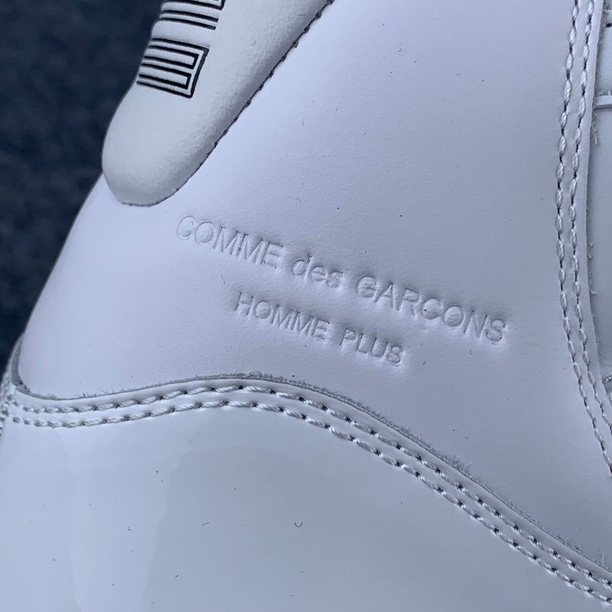 Comme des Garçons x Air Jordan 11 Retro Sneakers 'White' - product view 10