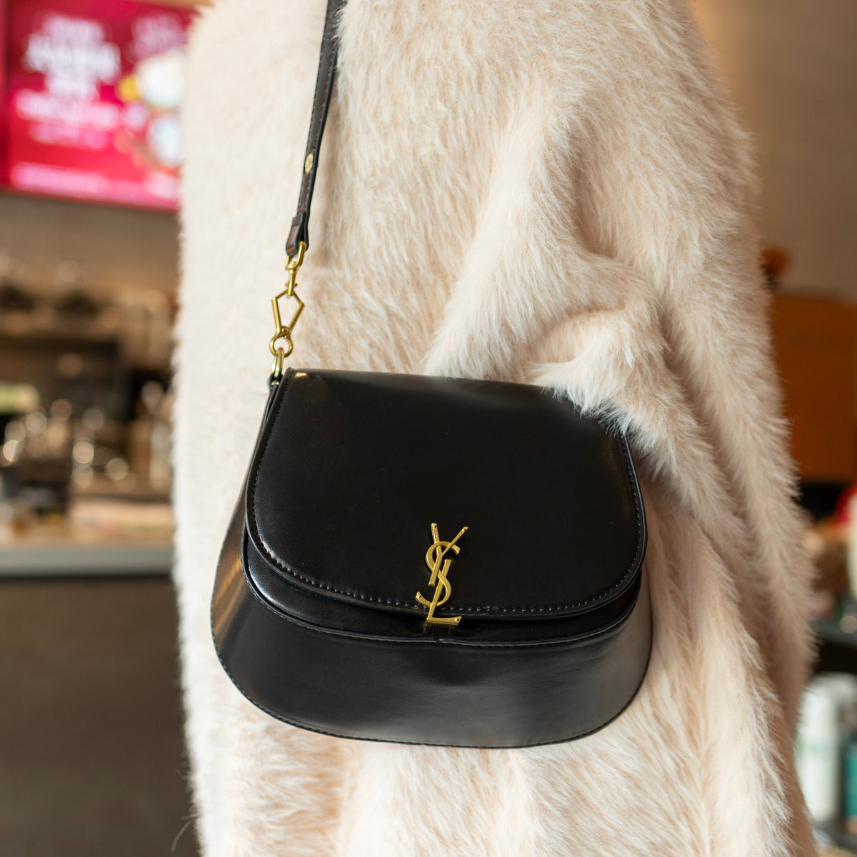 Luxe Noir & Gilt Adjustable Chain Bag - product view 1
